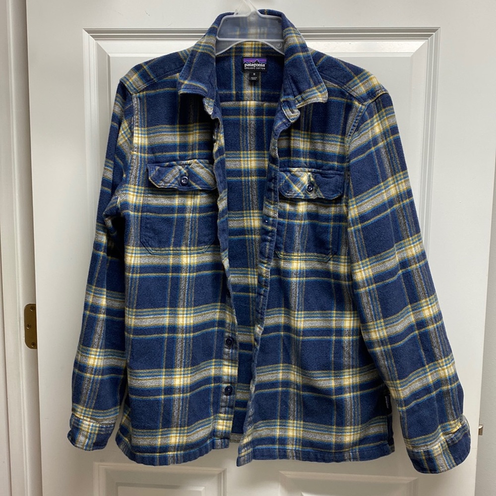 Patagonia Blue and Yellow Plaid Casual Button Down Shirt